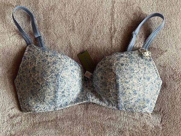 Бюстгальтер Intimissimi 80C
