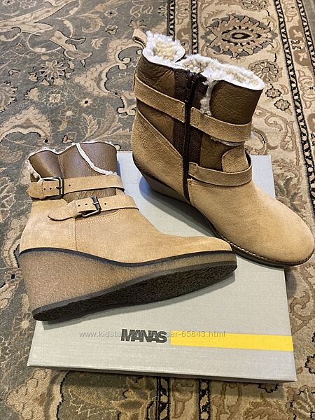 Черевики замшеві Manas розмір 39