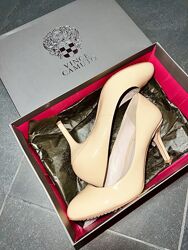 Шкіряні туфлі Vince Camuto розмір 36, як нові