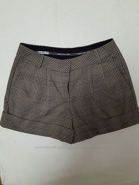 Шорты Editor на размер 42-44 S-M