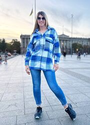 Теплая рубашка с капюшоном женская 