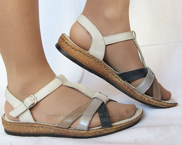 440. Босоніжки шкіряні ZEN Lady Італія - 40,5 р.