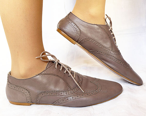 790. Півчеревики літні шкіряні Lolita Milano Італія 41,5-42 р.