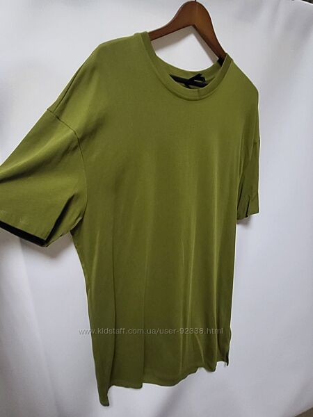 Довга футболка UGG, оригінал, розмір M-L.