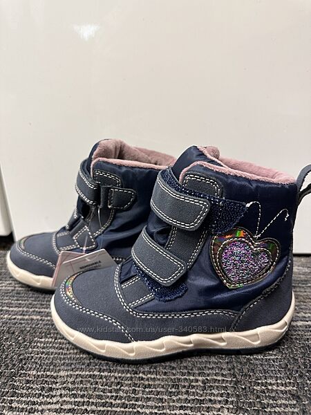 Термо ботіночки 27 розміру.