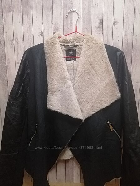 Кофта накидка для прохолодних вечорів 