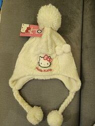 Новая шапка C&A Hello Kitty разм. 54-56 см