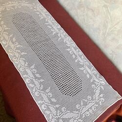 Большая дорожка филейного кружева 115х50 см