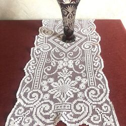 Филейное  гипюрная вышивка   цветок  107х42 см