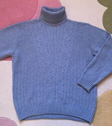 Теплый шерстяной свитер на М-L, состояние идеал