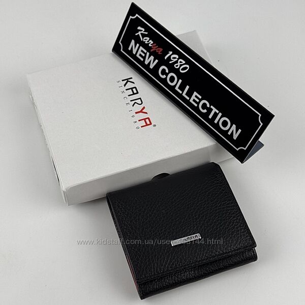 Гаманець жіночий шкіряний Karya 1203-45-46 чорний всередині червоний