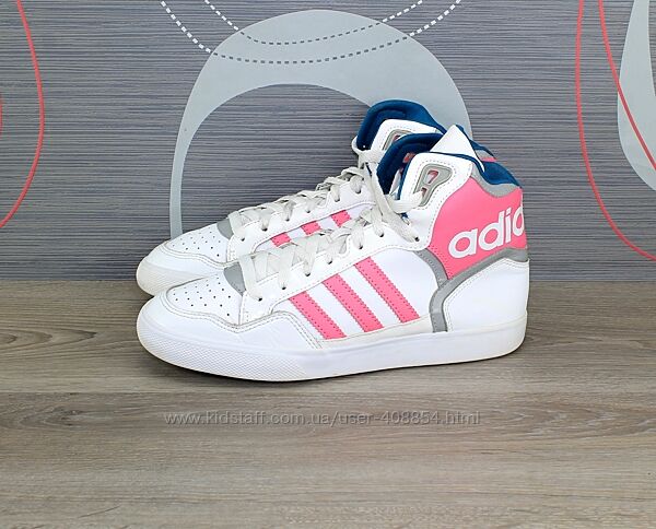 Кроссовки Adidas