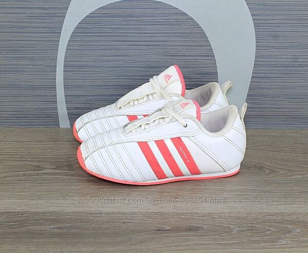Кроссовки Adidas