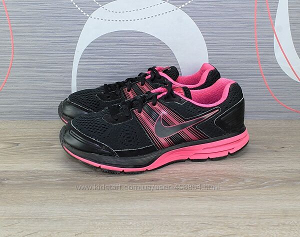 Кроссовки Nike
