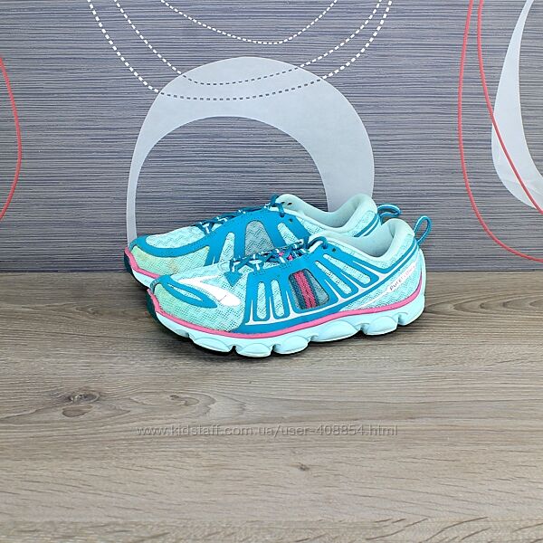 Кросівки Brooks