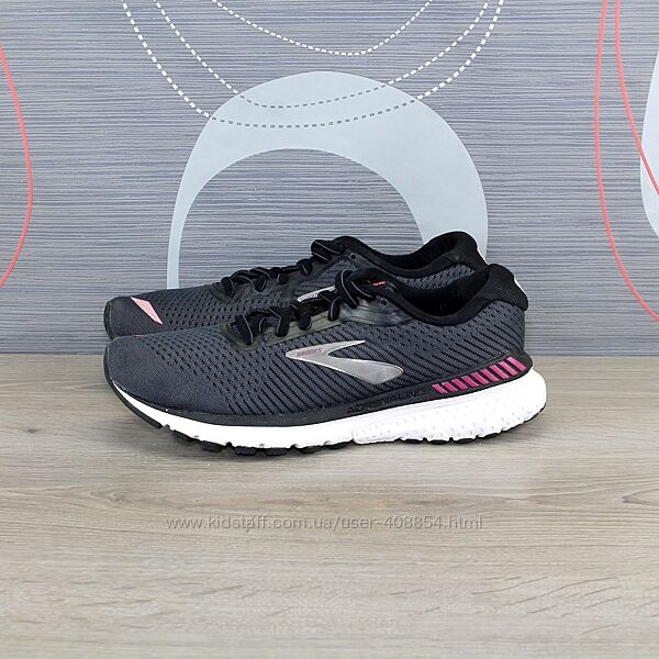 Кросівки Brooks