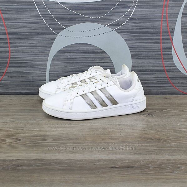 Кросівки Adidas