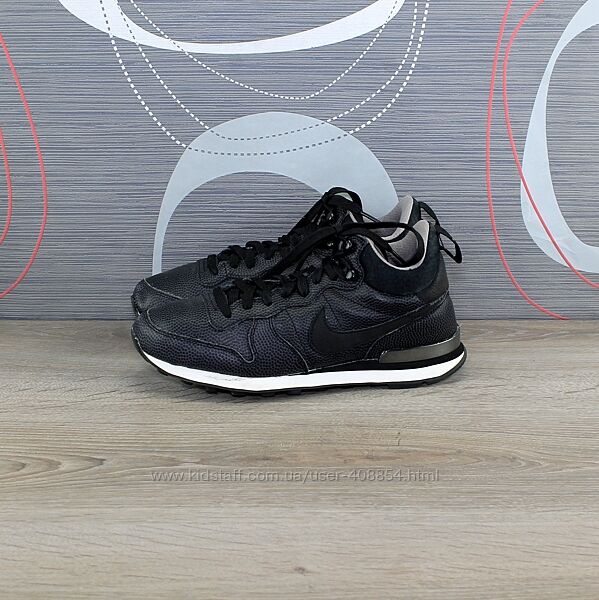 Кросівки Nike