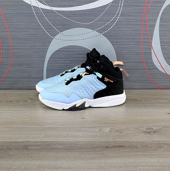 Кросівки Takmak