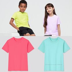 Классическая футболка Uniqlo unisex из мягенького 100 хлопка.