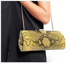 Шкіряний жіночий клатч, сумочка під зміїну шкіру mango оригінал