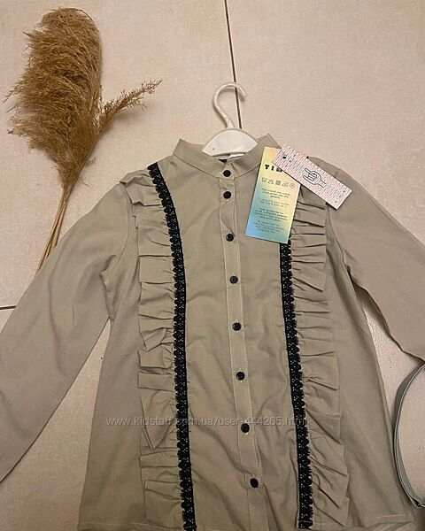 Блузка новая возраст 9-10 лет