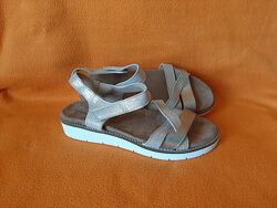 Hush Puppies босоніжки р.40 устілка 25,7см