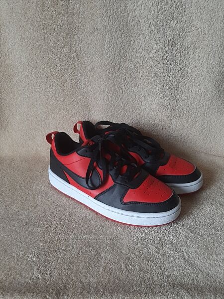 Кросівки Nike Court Borough Low Recraft р.39 устілка 25,5см
