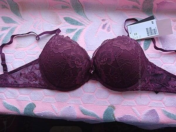 Бюст супер пуш ап H&M новый