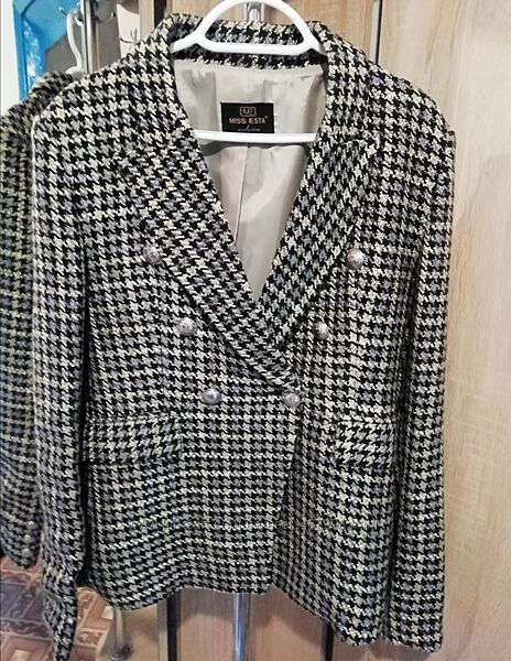 Жакет твидовый, цена снижена