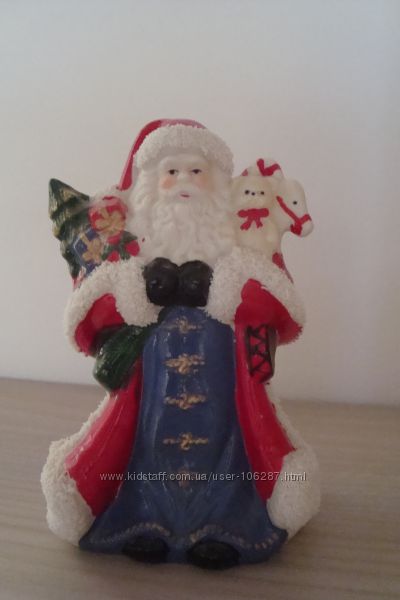 Дед Мороз- с елкой, зверюшками  и подарками-
