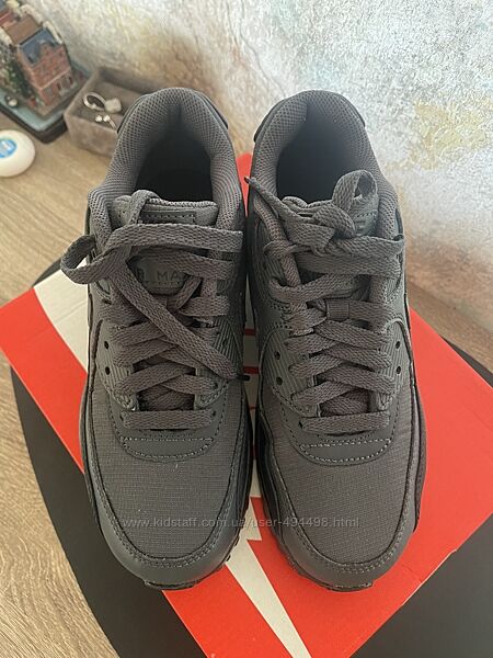 Кроссовки Nike 36,6 размер стелька 23,5