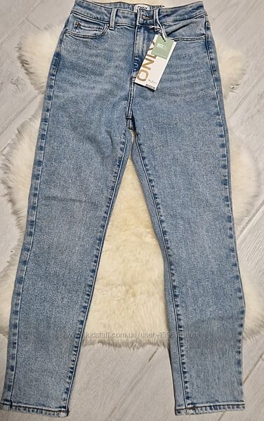 Нові прямі джинси від Only, S