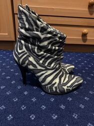 Ботильйони