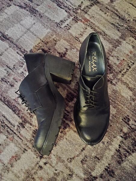 Кожаные туфли ботинки 39 р. 25,5 см