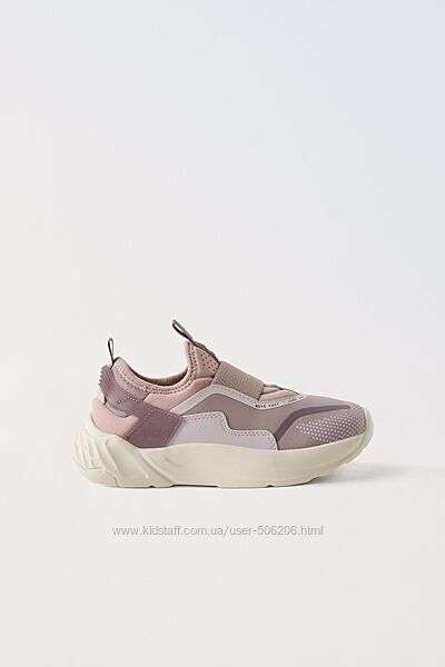 Кроссовки zara