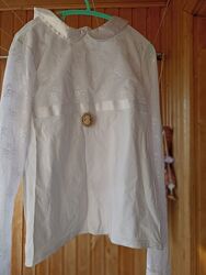 Біла блуза дівчинці  10 -12 лет р.146-152 ,158