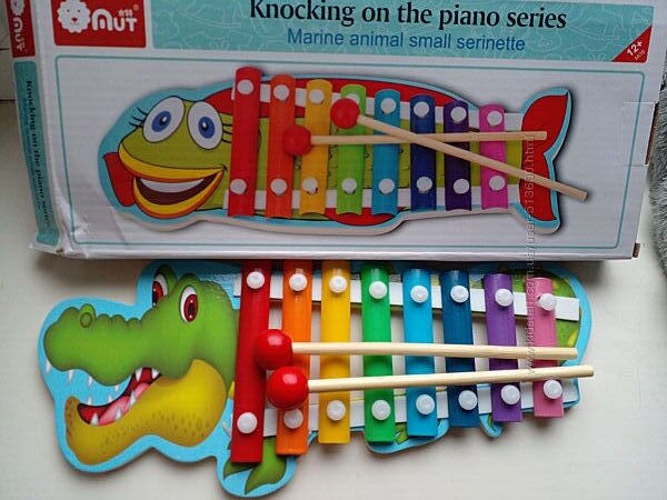 Детские ксилофоны.