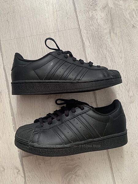 Кроссовки Adidas р-33