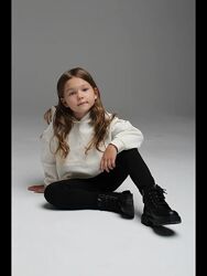 Бесшовні дитячі лосини в рубчик на флісі