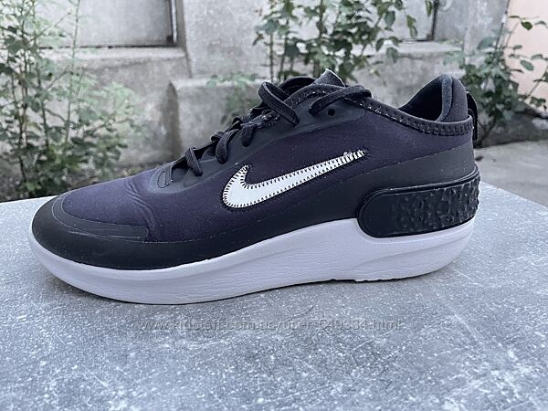 Кроссовки Nike Amixa 39 р. Оригинал