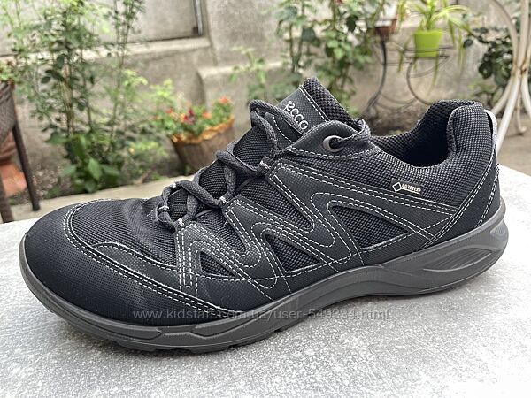 Кроссовки Ecco Gore-Tex 40 р