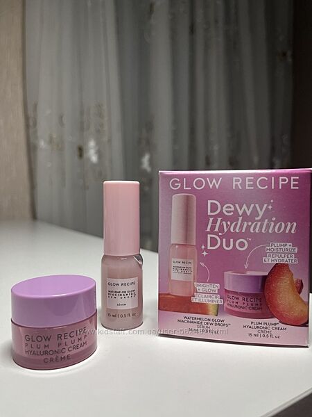 Набір сироватка і крем Glow Recipe dewy hydration duo