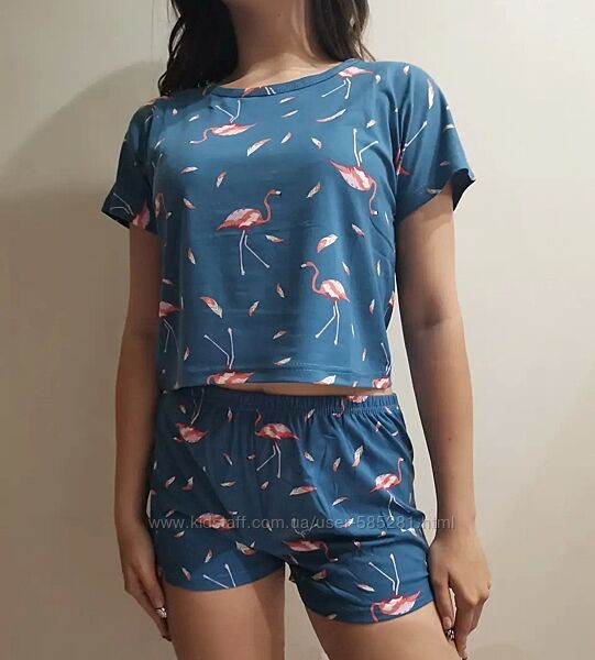 Женская пижама футболка с шортами фламинго 2 цвета