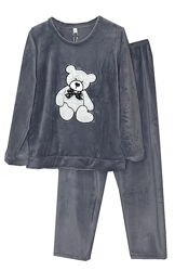Велюровая пижама с штанами мишка разные