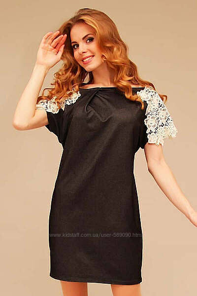 Розпродаж стильне котонове плаття з мереживом ручної роботи