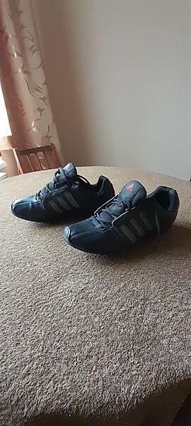 Мужские кроссовки Adidas 42р 26,5 см