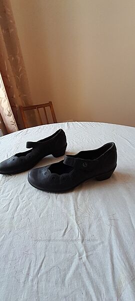 Туфлі жіночі Durea 38р 24.5 см