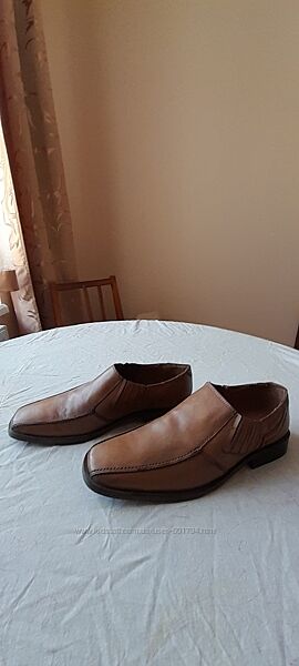 Чоловічі туфлі  Sergio  Varese 41р  27.5 см