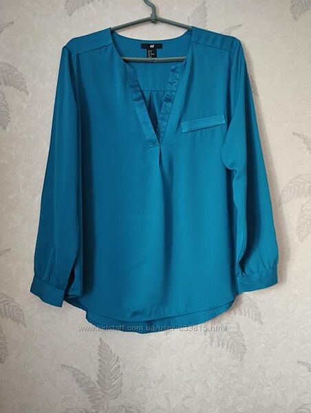 Симпатичная блуза цвета морской волны. 